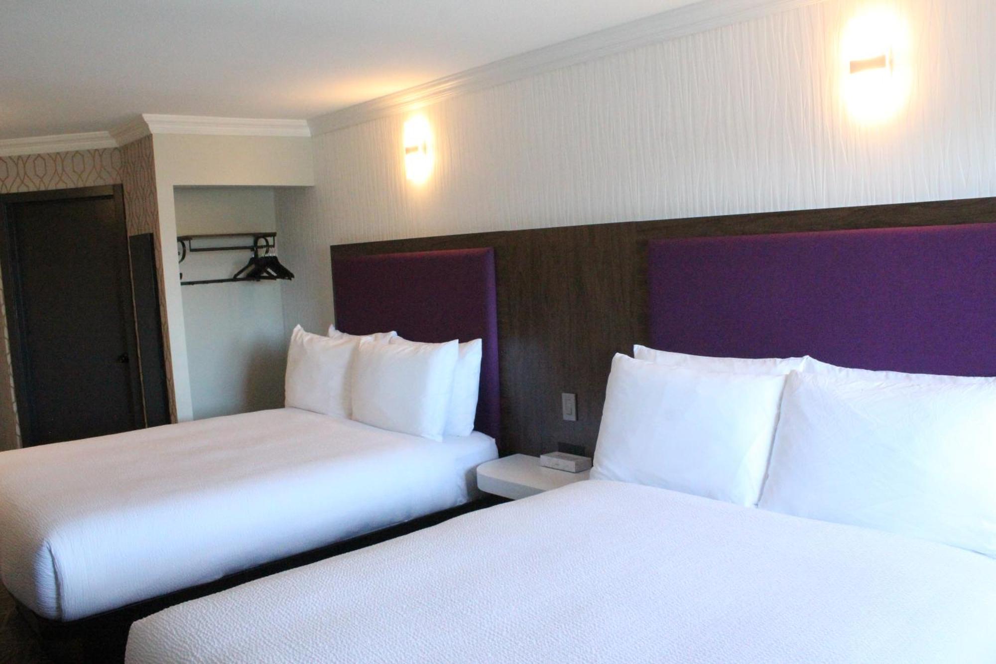 Coast Courtenay Hotel 외부 사진